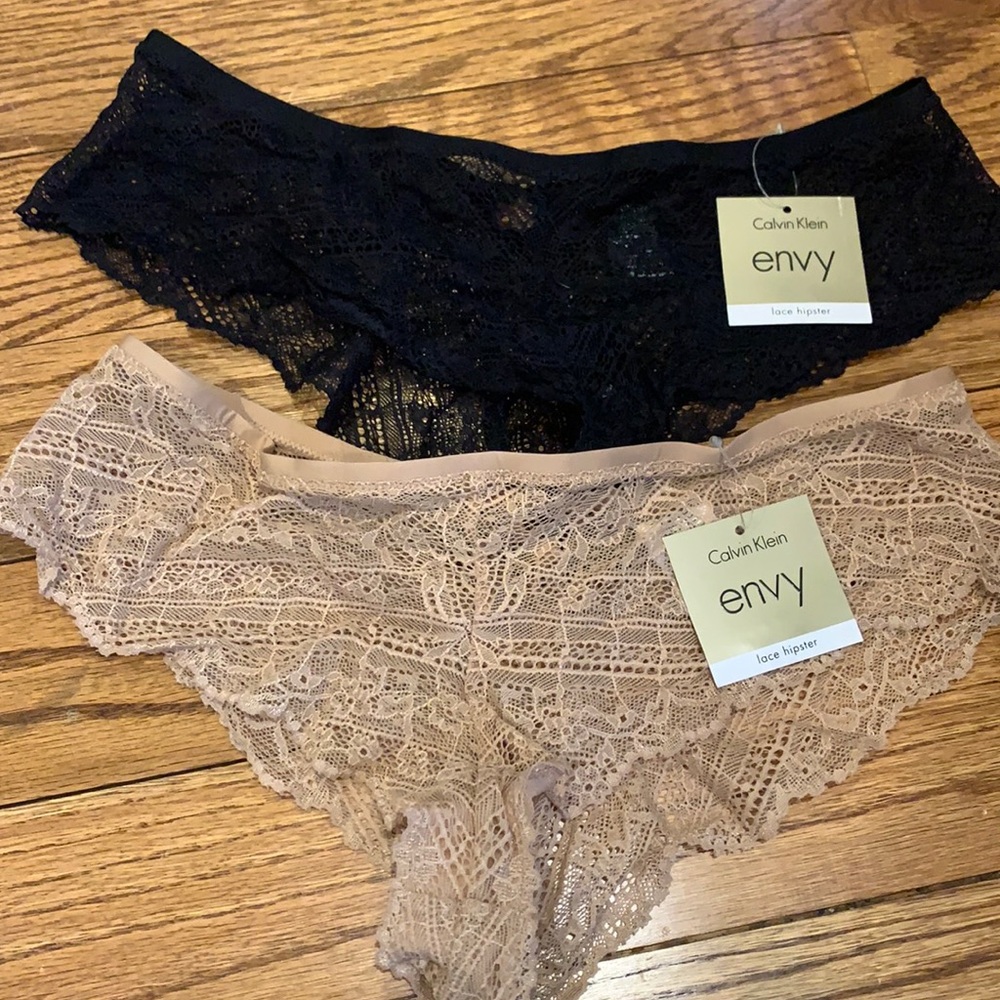 COPY - Calvin Klein Envy Lace Hipster Panties size M